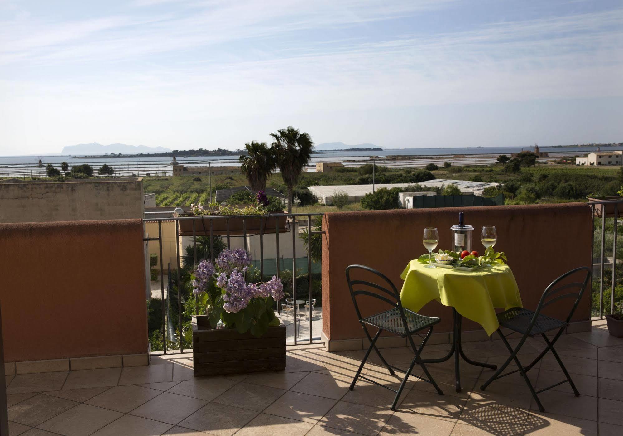 Hotel Isola Di Mozia Marsala Bagian luar foto